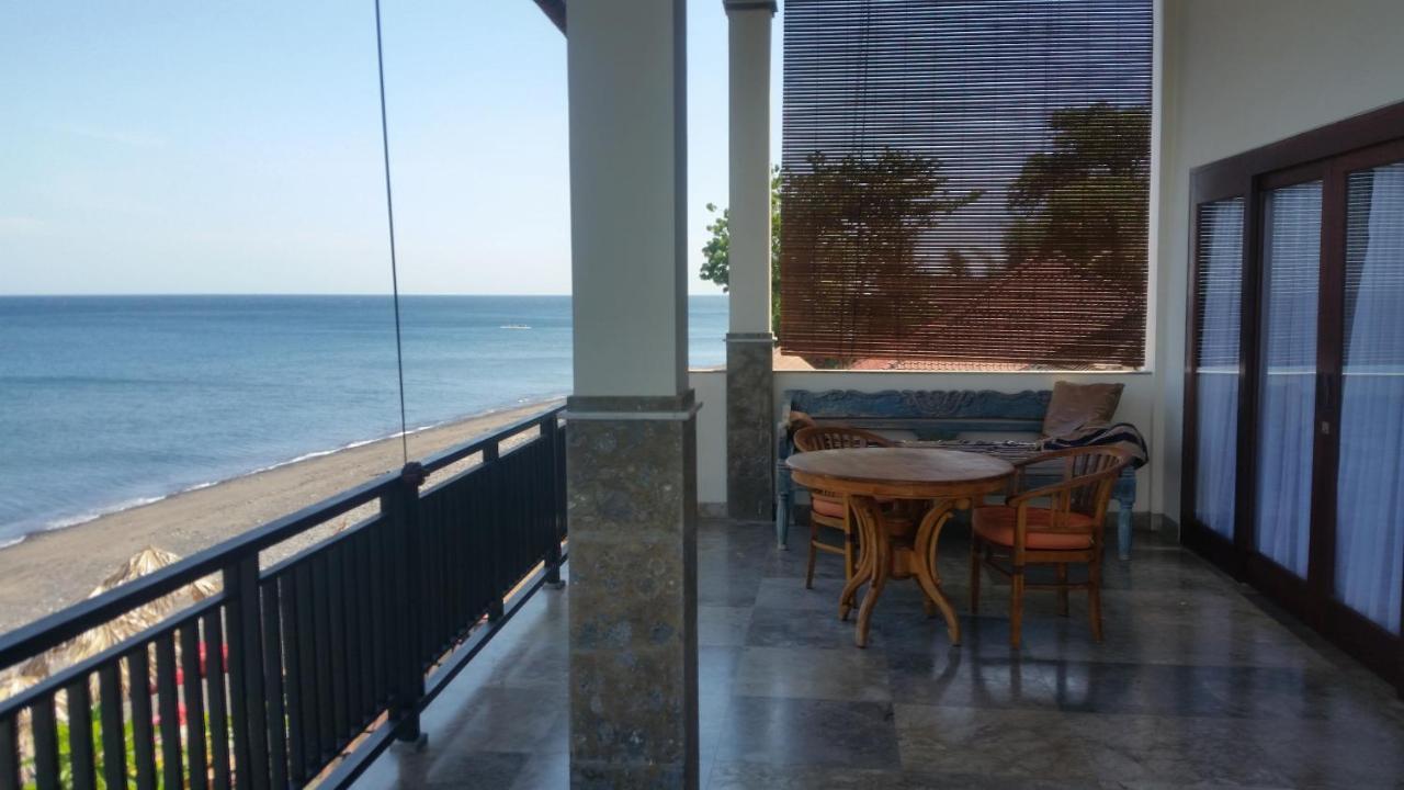 Amed Beach Villa Εξωτερικό φωτογραφία